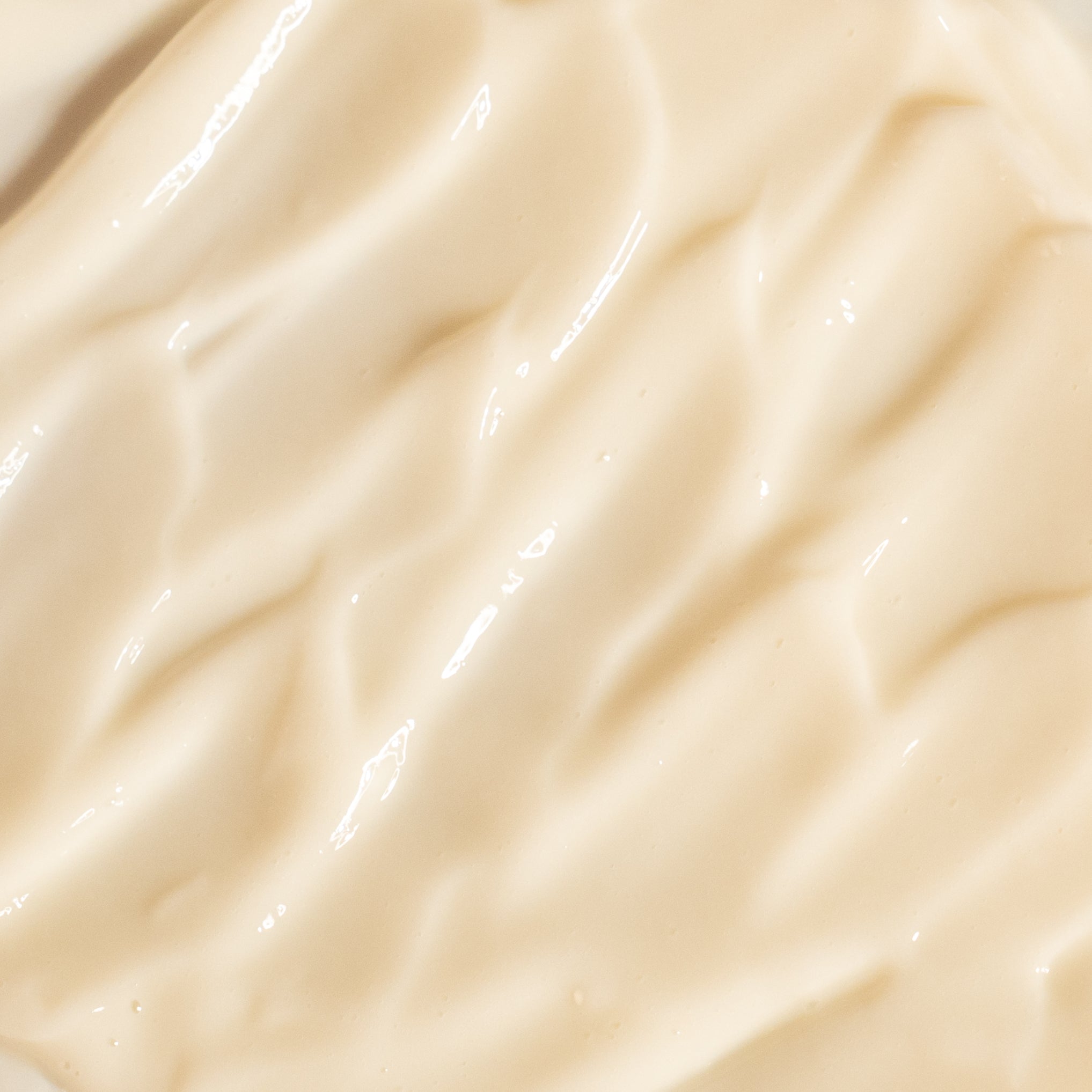 Sérum Capilar Revitalizante & Tratamiento Capilar Intensivo